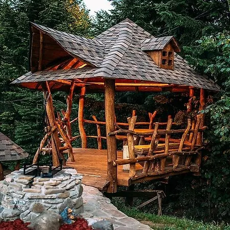 Forest House Exclusive *